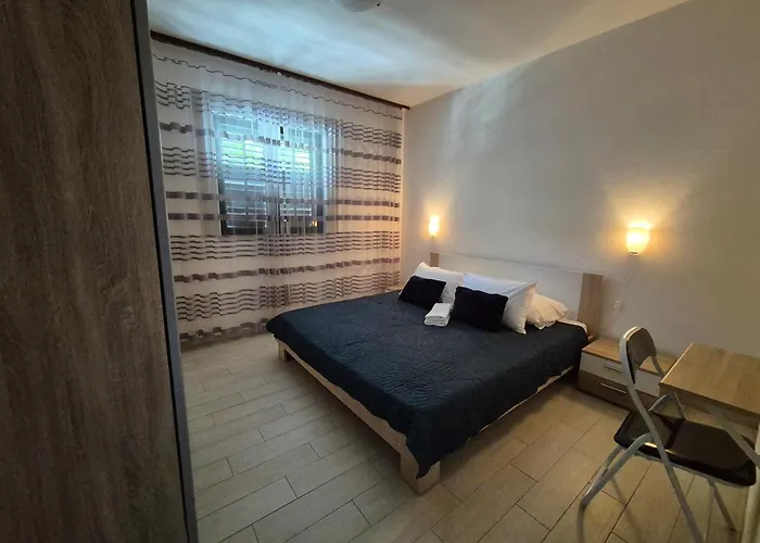 דירה Margareta & Ena