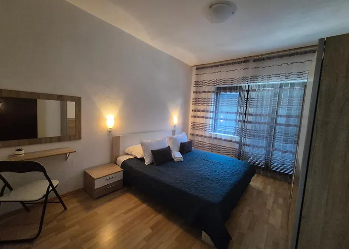 Margareta & Ena דירה