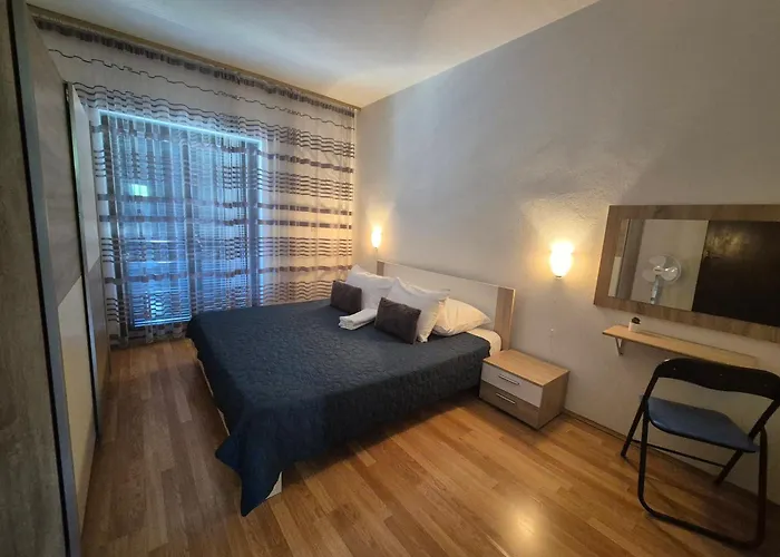 דירה Margareta & Ena