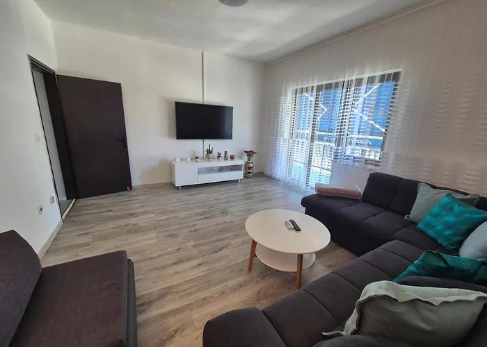 Margareta & Ena מאלינסקה