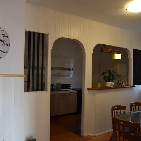 Apartman Margareta & Ena *